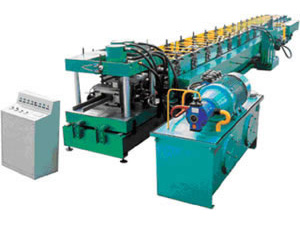 Máquina formadora de perfiles C