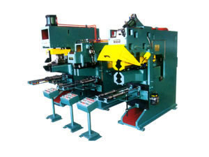 Maquina desbarbadora de llantas