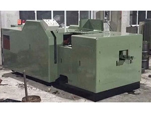 Máquina de encabezamiento en frío 4 troqueles y 4c abezales